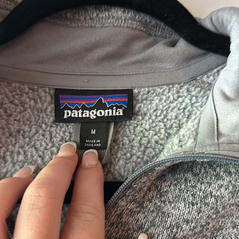Women’s grey Patagonia - Picture 2 of 4